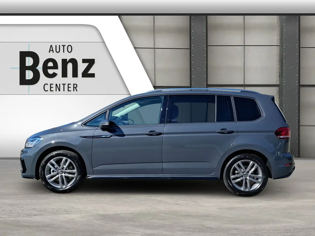 Volkswagen Touran 2