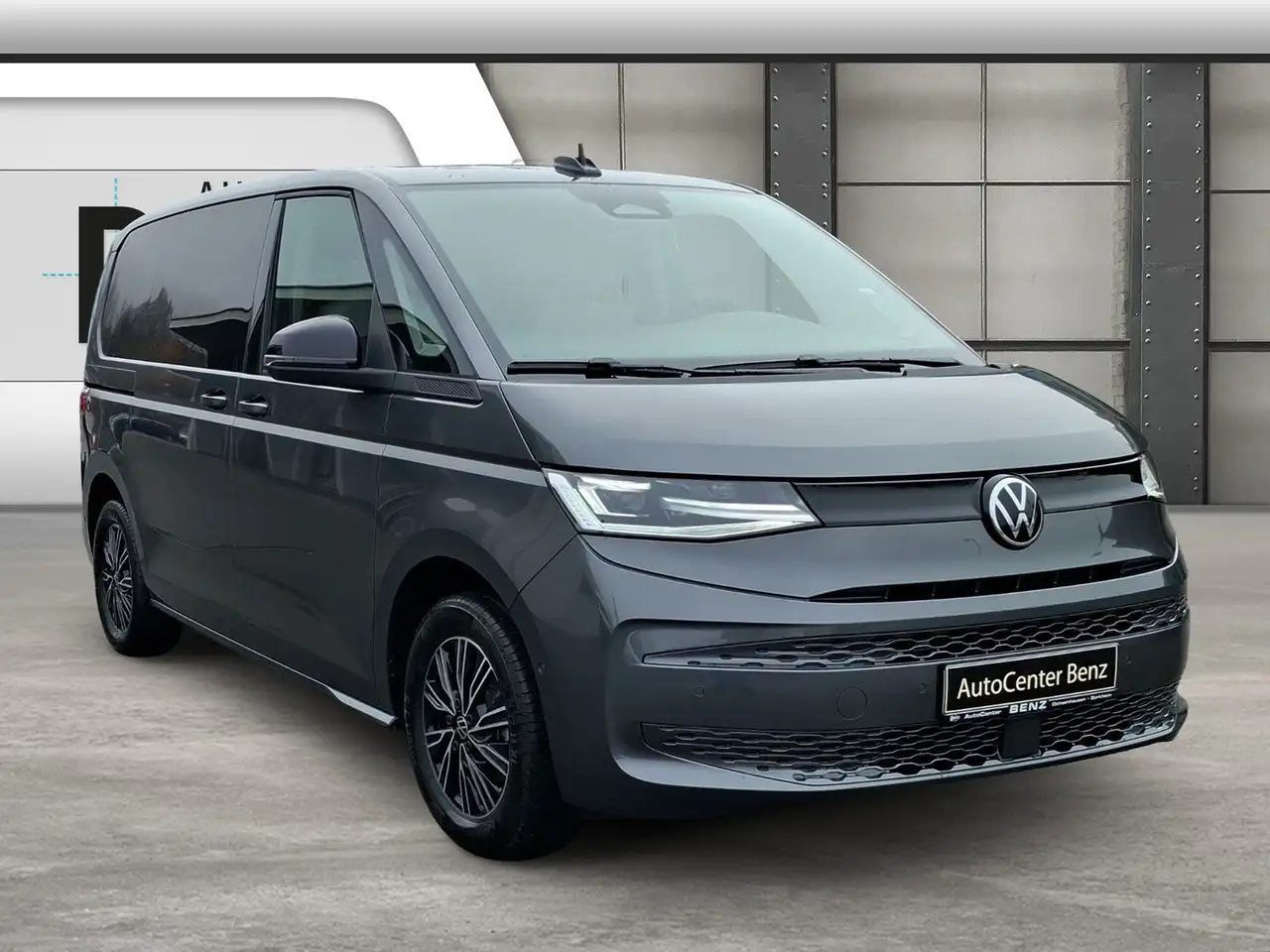 Volkswagen T7 Multivan 7