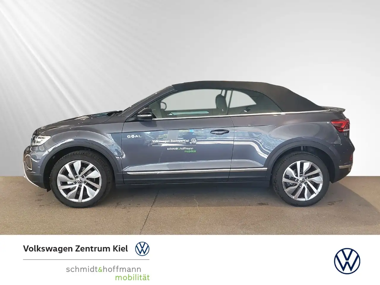 Volkswagen T-Roc 3