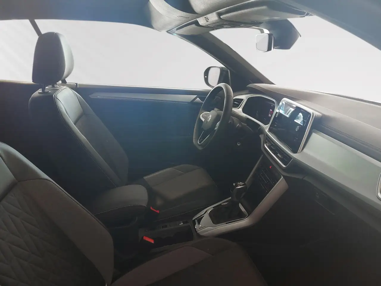 Volkswagen T-Roc 9