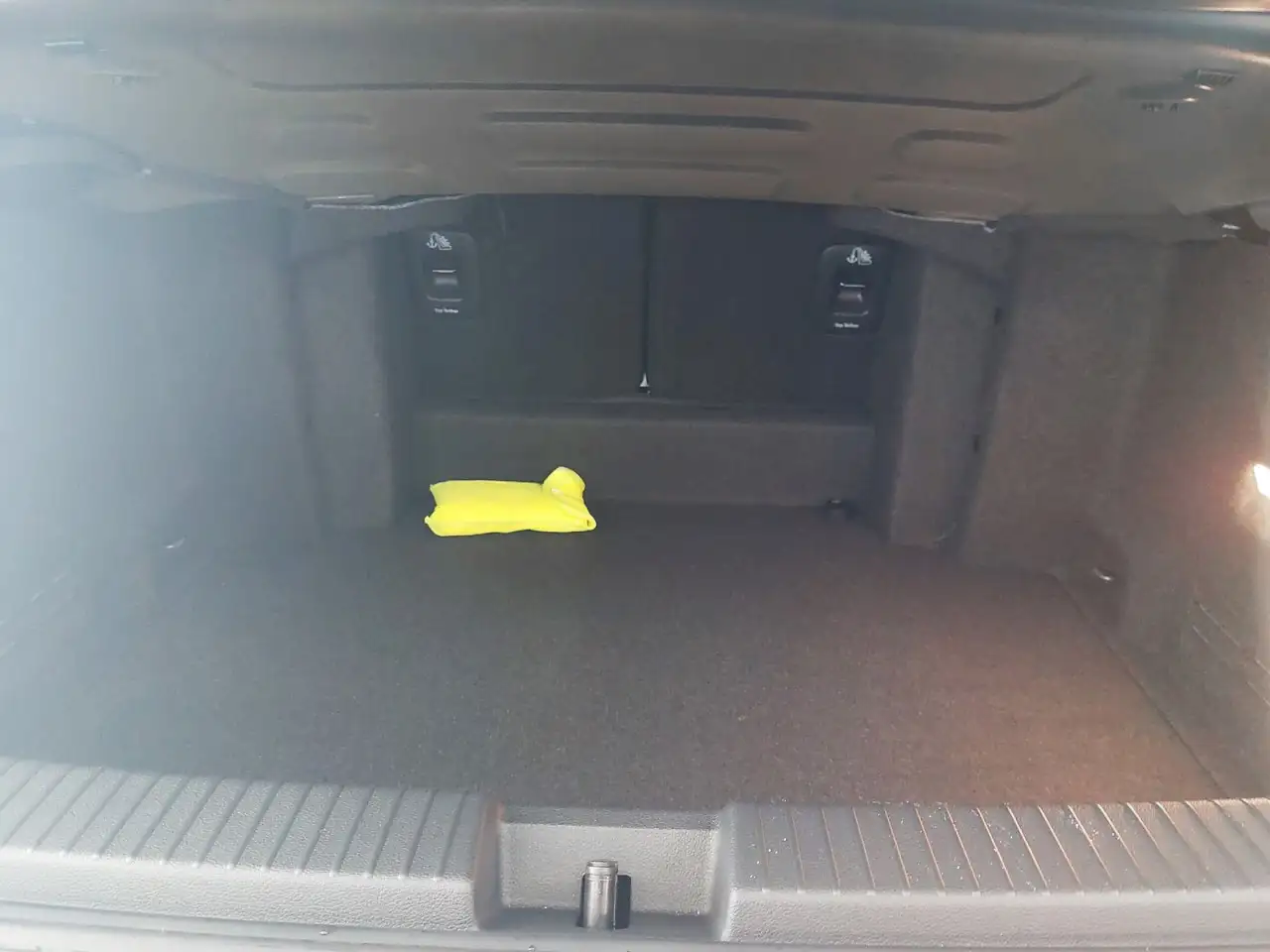 Volkswagen T-Roc 10