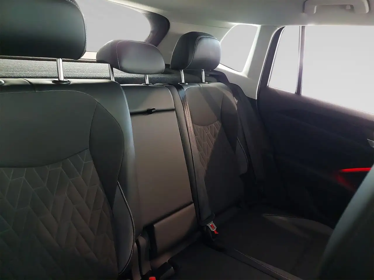 Volkswagen Tiguan 8