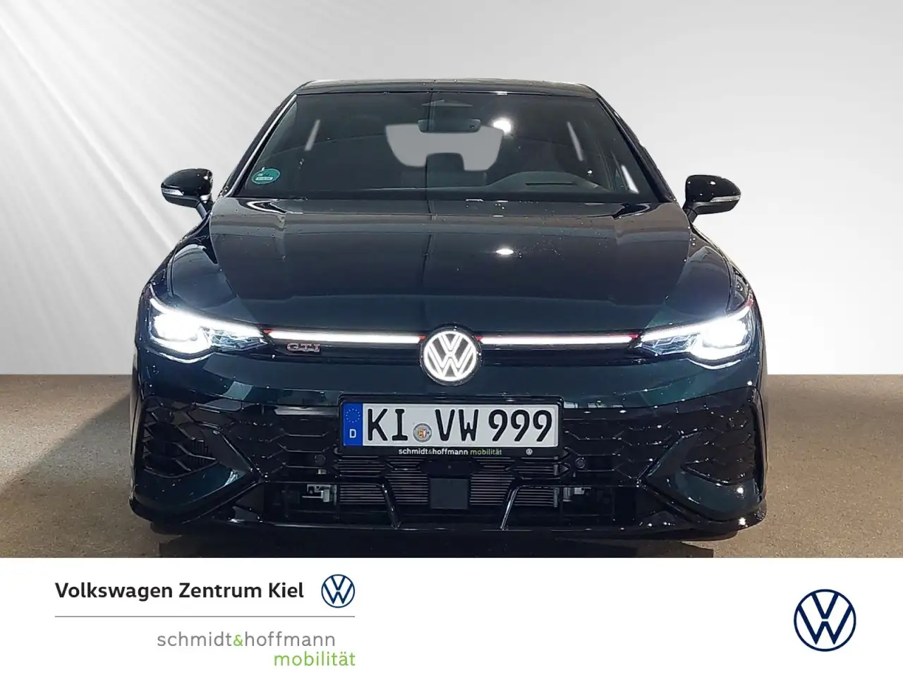 Volkswagen Golf VIII 2