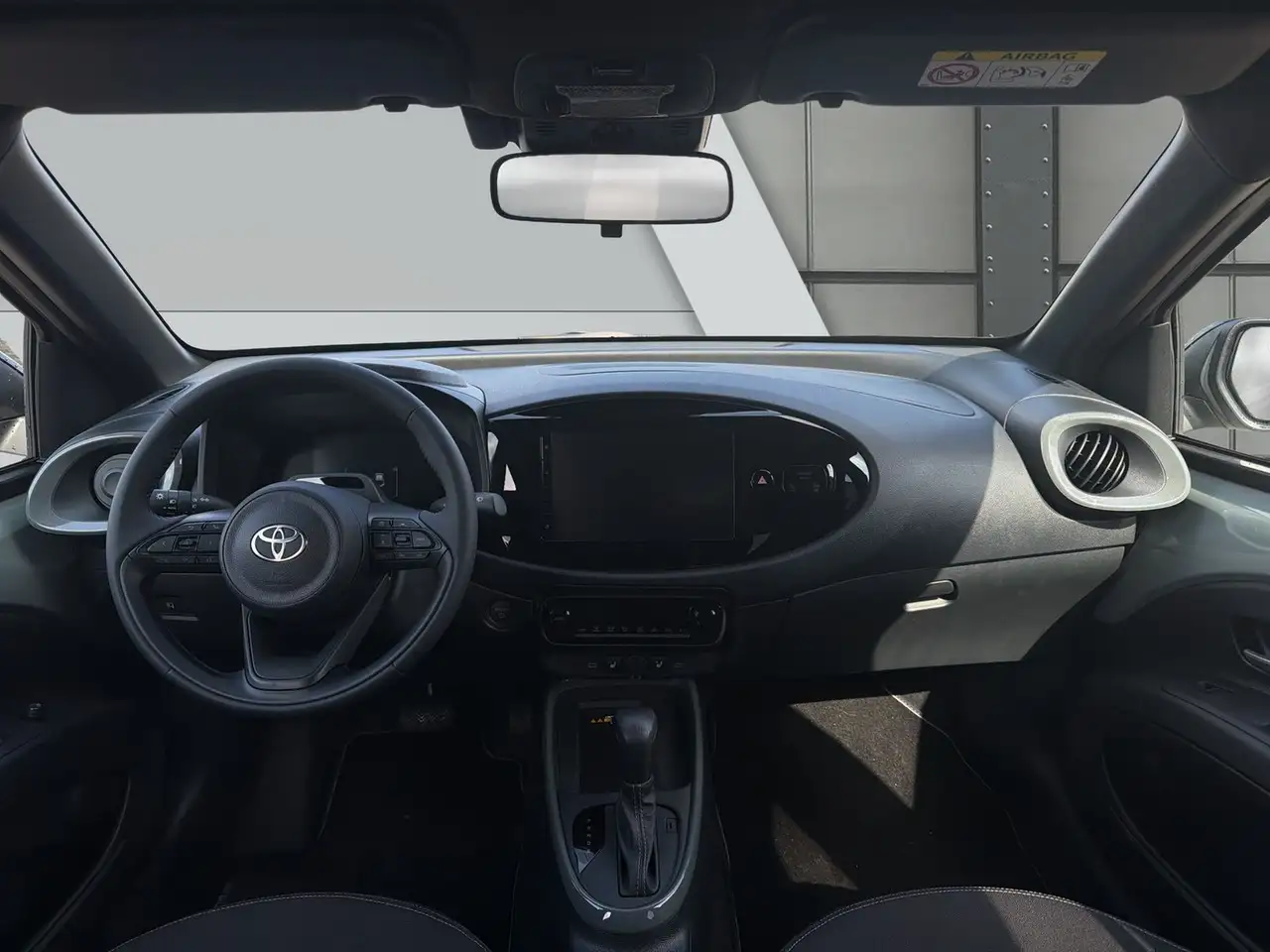Toyota Aygo X 12