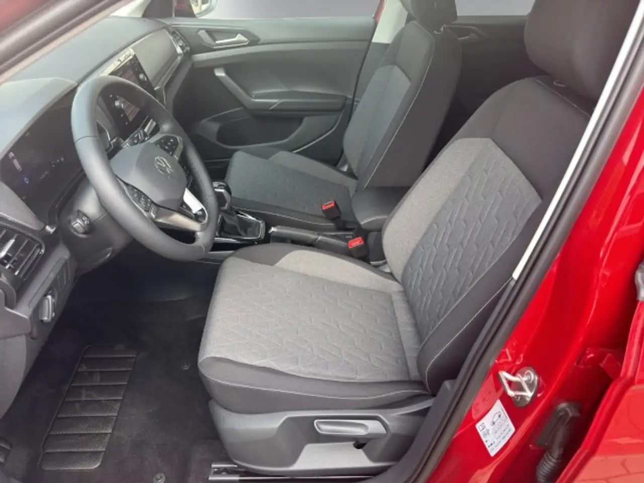 Volkswagen T-Cross 5