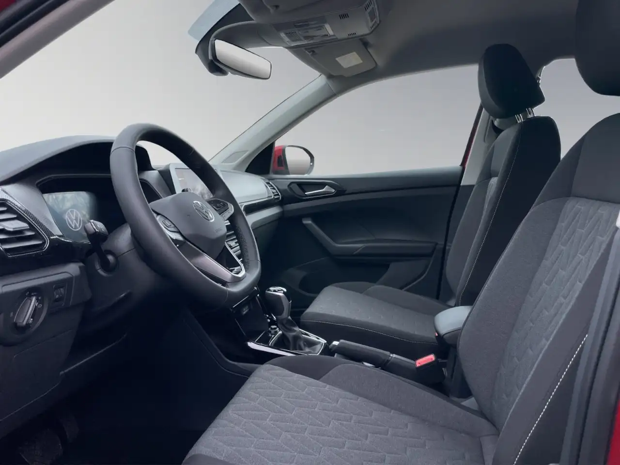 Volkswagen T-Cross 7