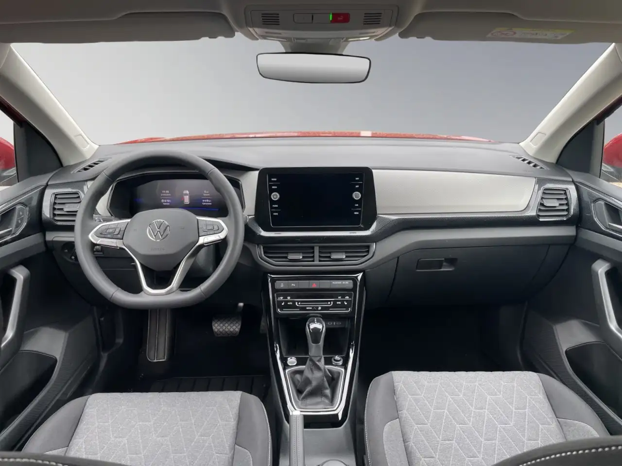 Volkswagen T-Cross 11