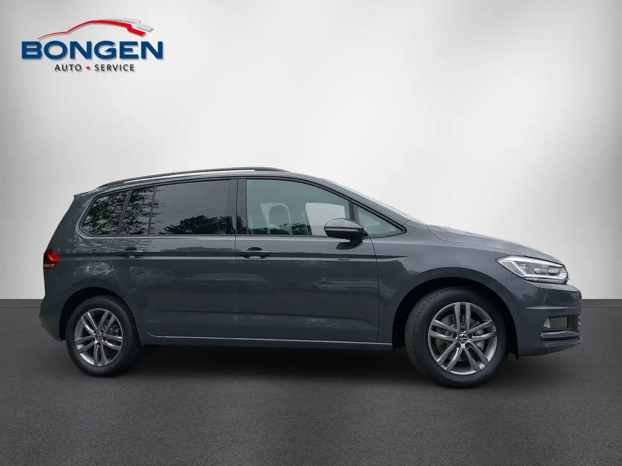Volkswagen Touran 2