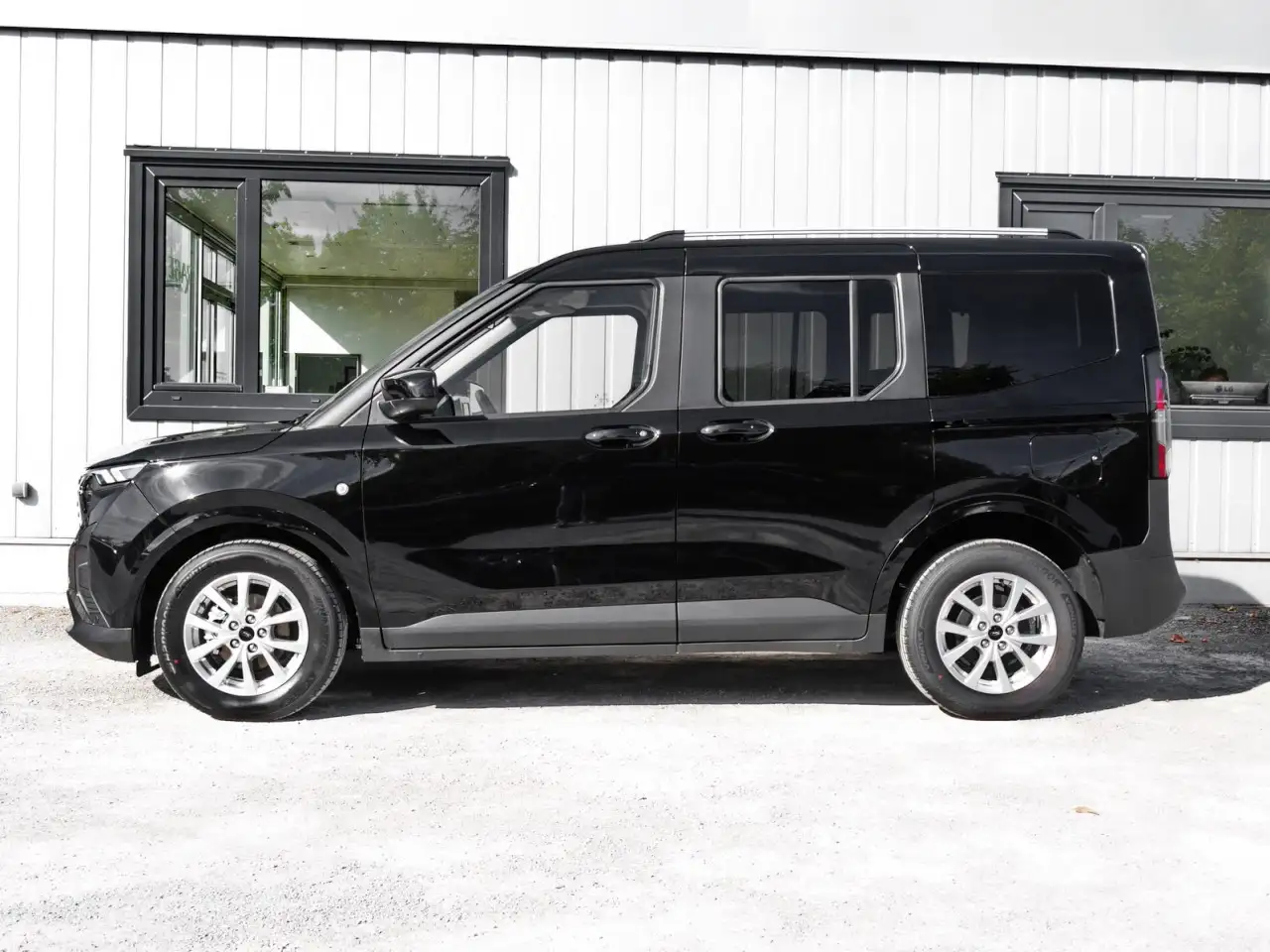 Ford Tourneo 2