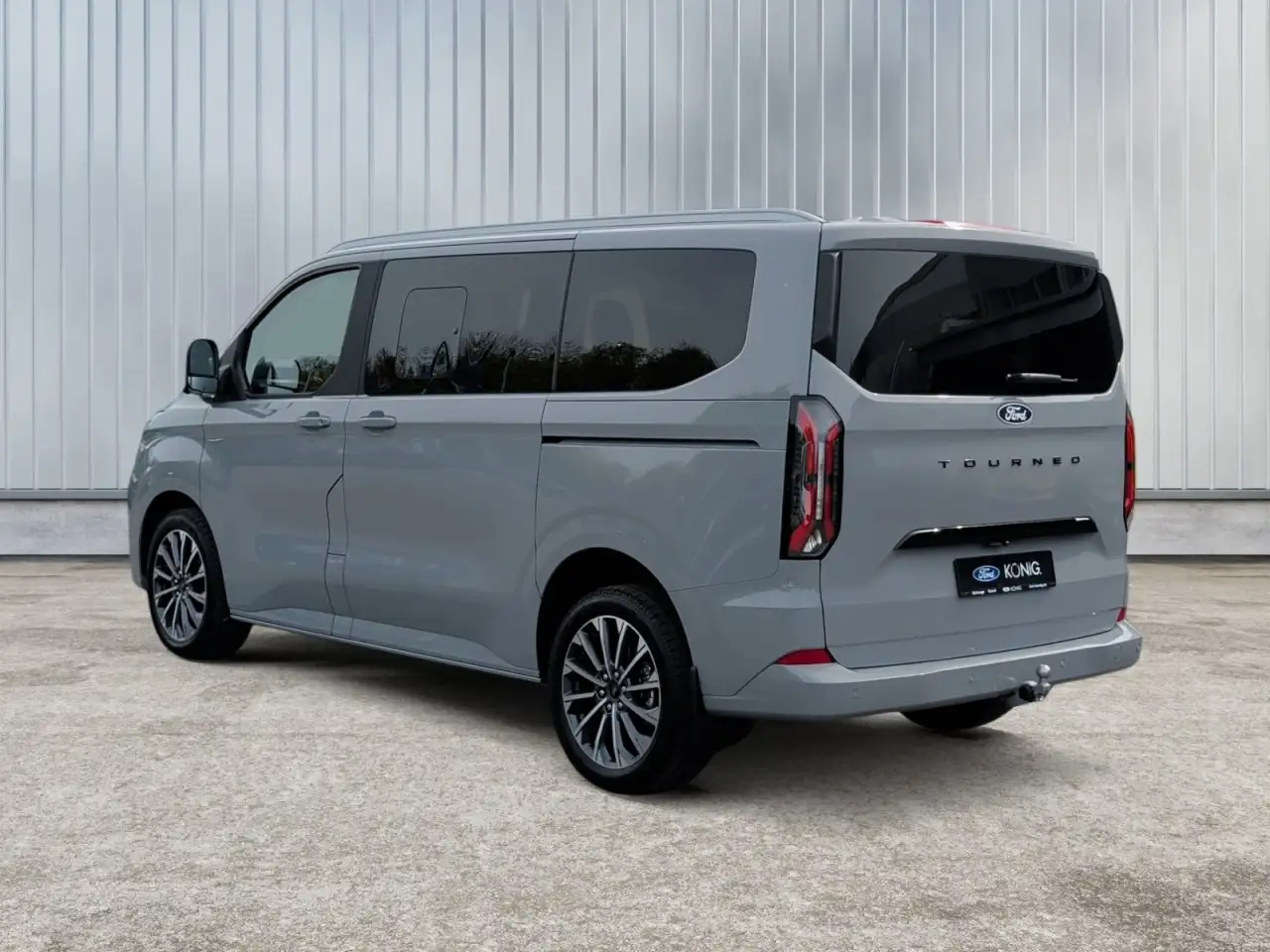 Ford Tourneo 3