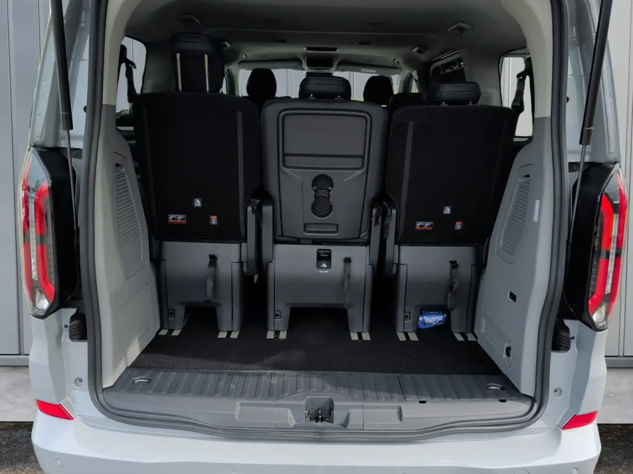 Ford Tourneo 5