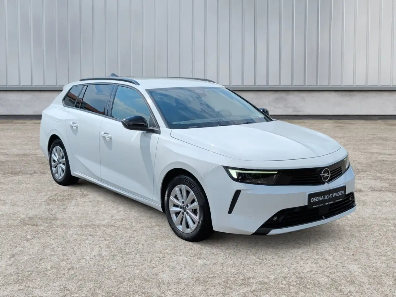 Opel Astra 8
