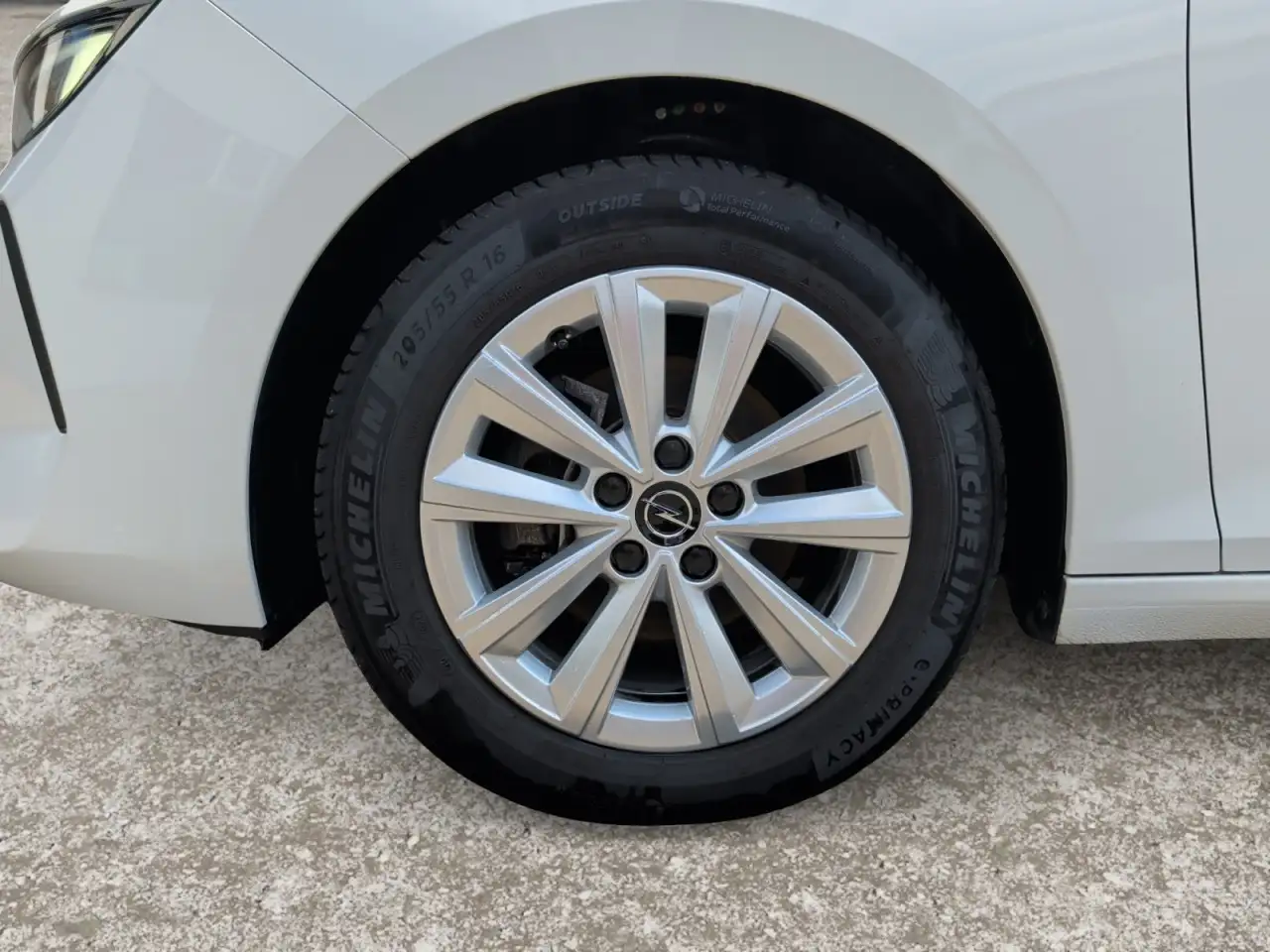 Opel Astra 10