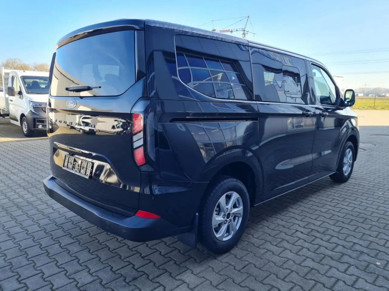 Ford Tourneo 6