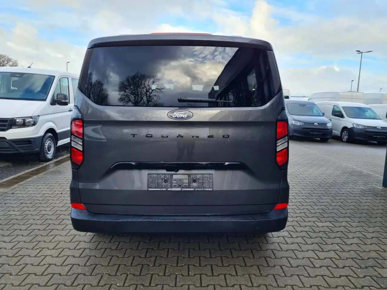 Ford Tourneo 6