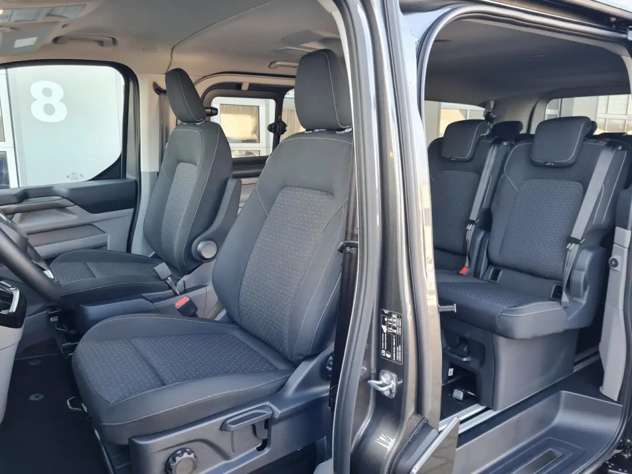 Ford Tourneo 14
