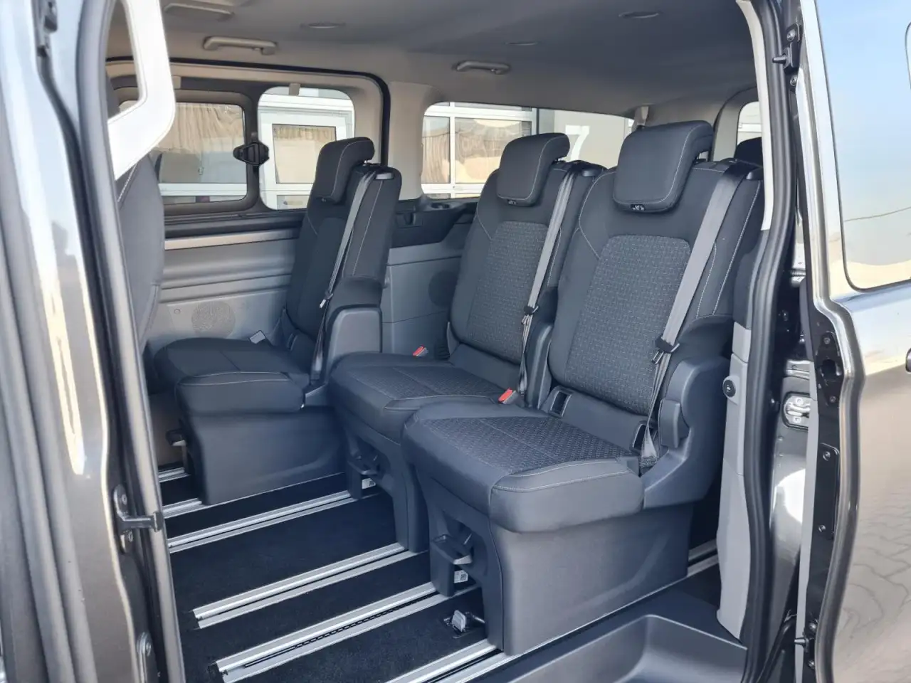 Ford Tourneo 15
