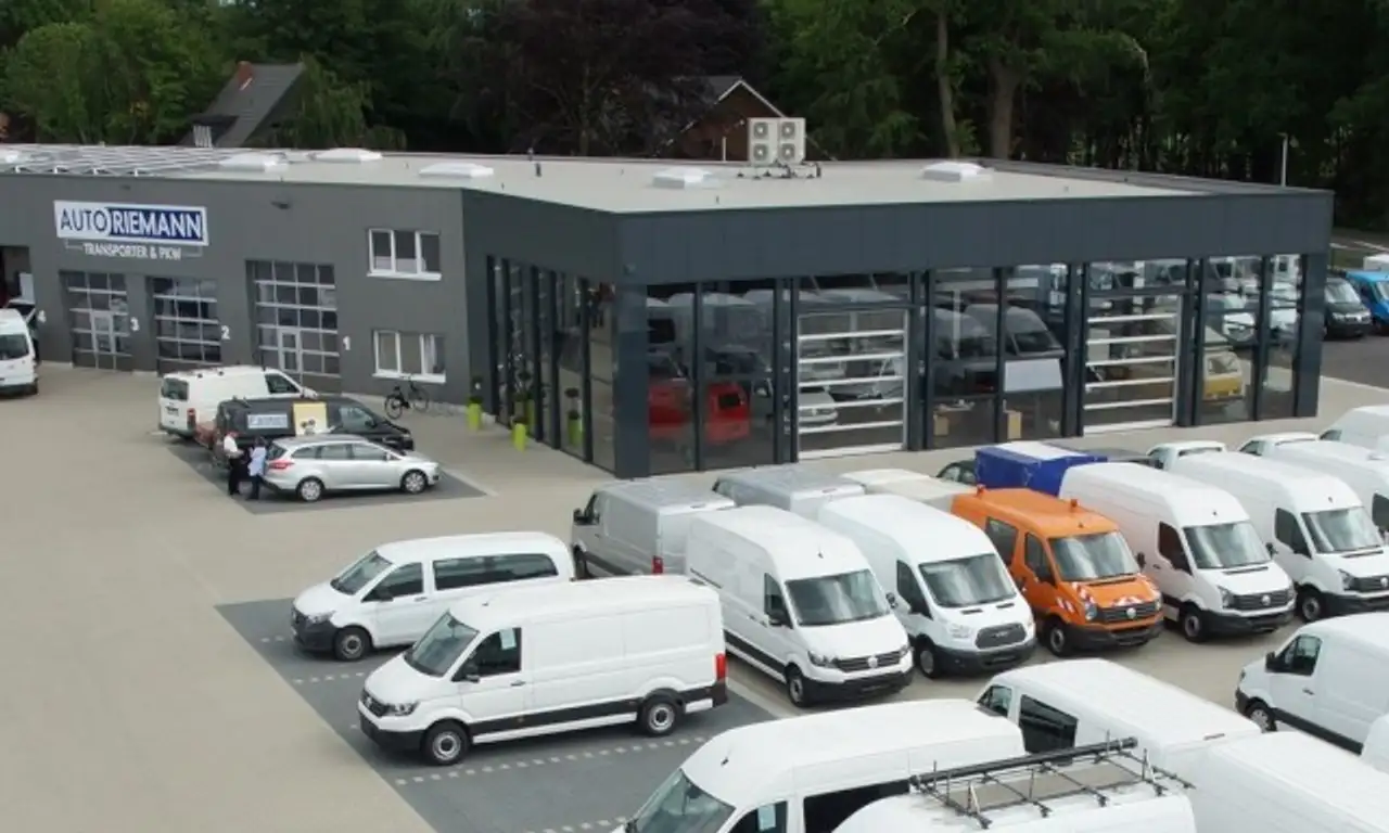 Volkswagen T7 Multivan 7