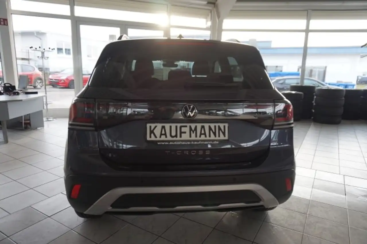 Volkswagen T-Cross 5