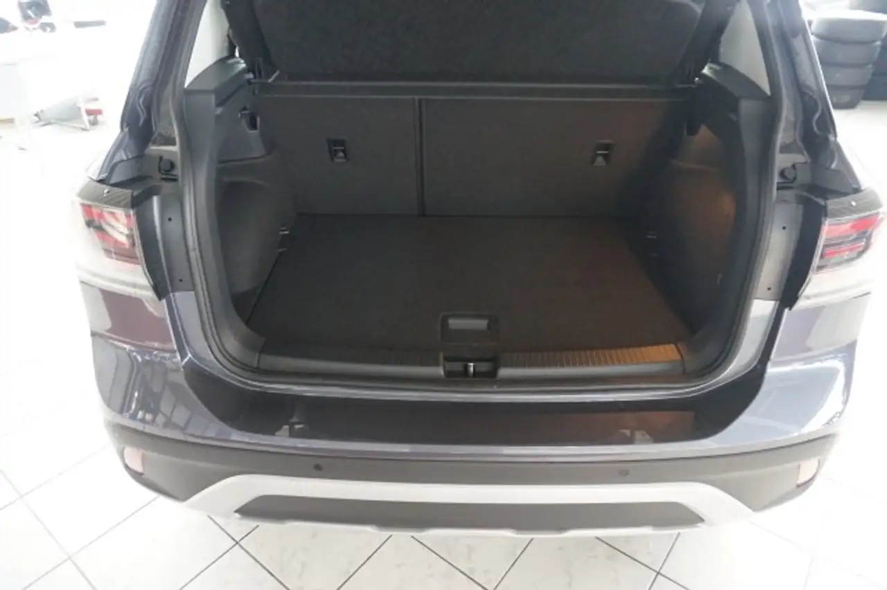 Volkswagen T-Cross 7