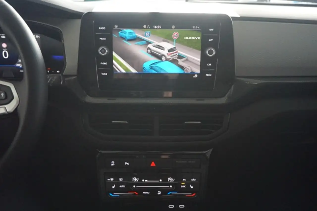 Volkswagen T-Cross 15