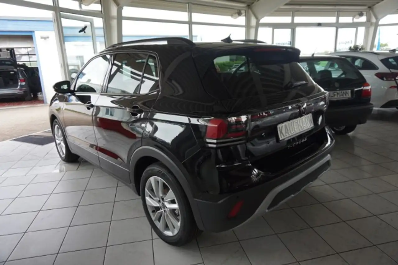 Volkswagen T-Cross 5