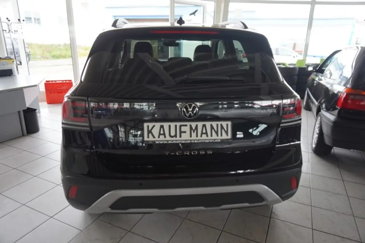 Volkswagen T-Cross 7