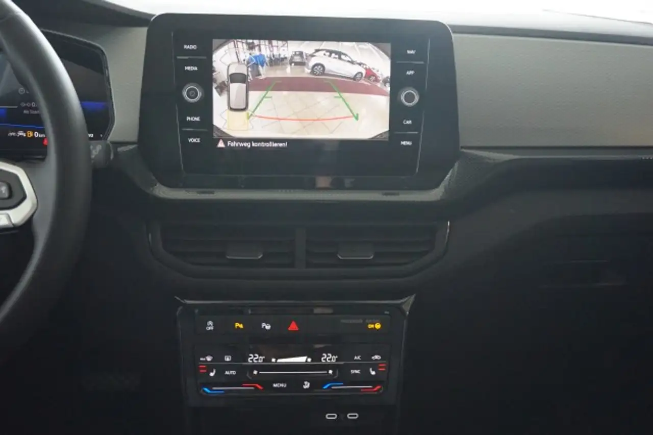 Volkswagen T-Cross 15
