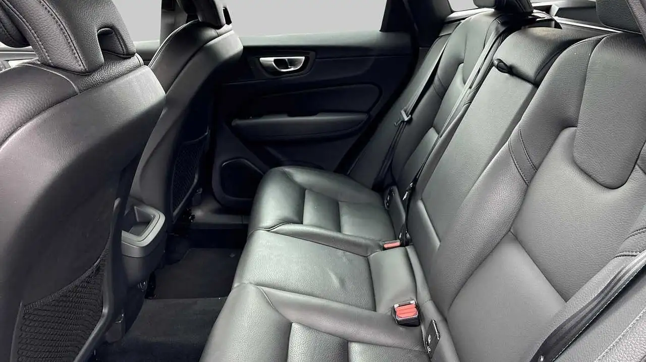 Volvo XC60 11