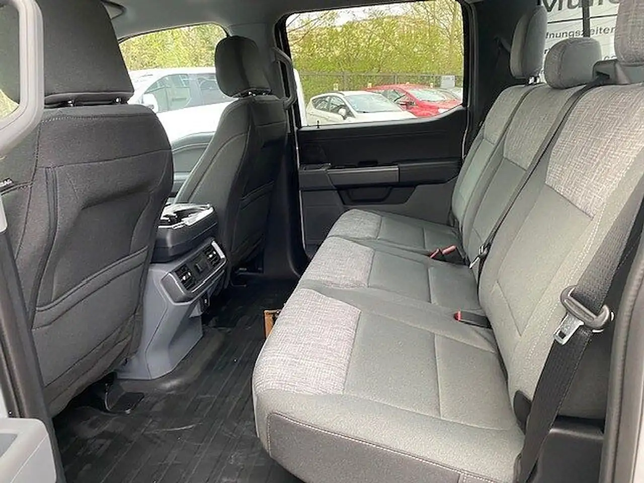 Ford F 150 8