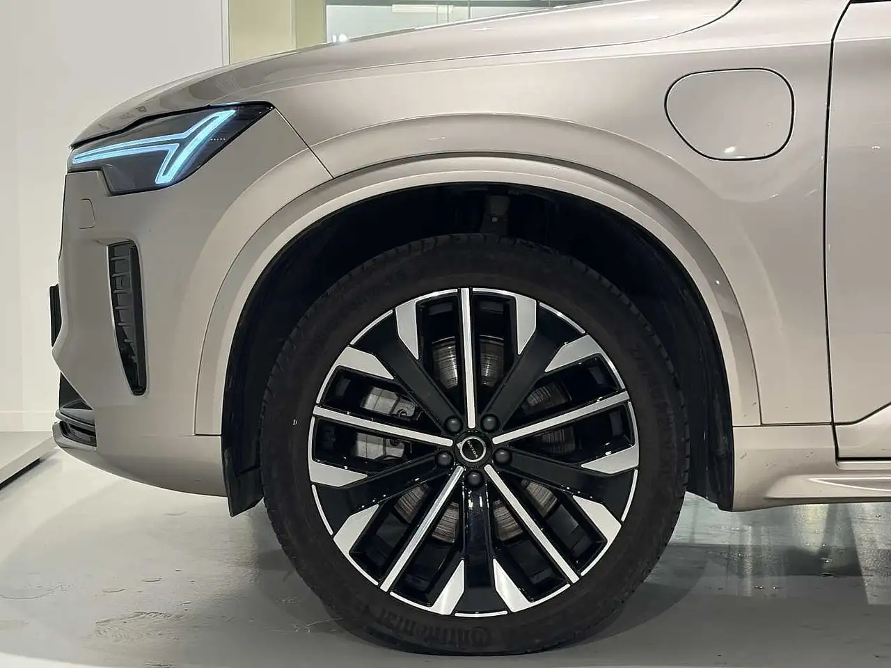 Volvo XC90 3