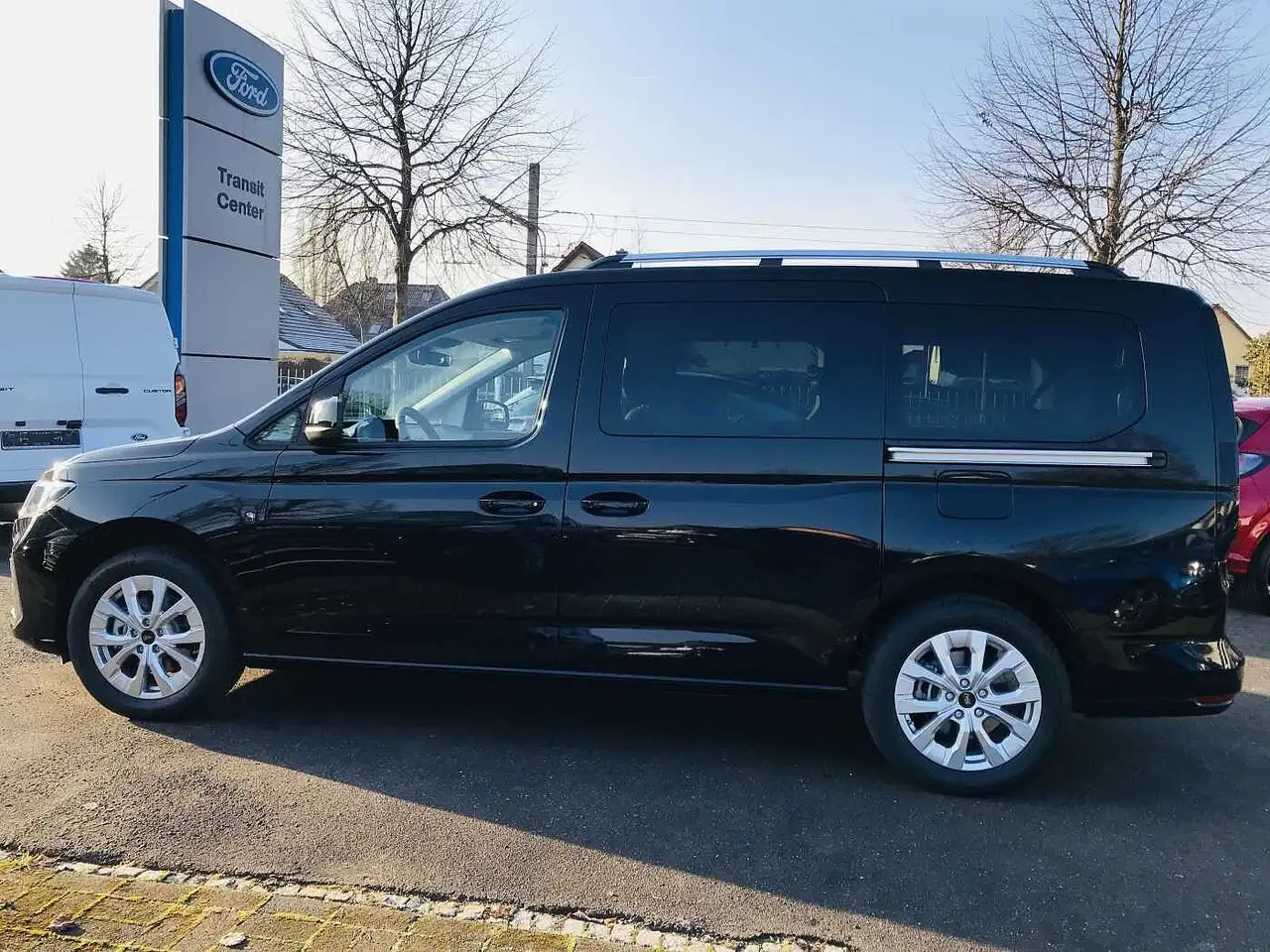 Ford Tourneo 6