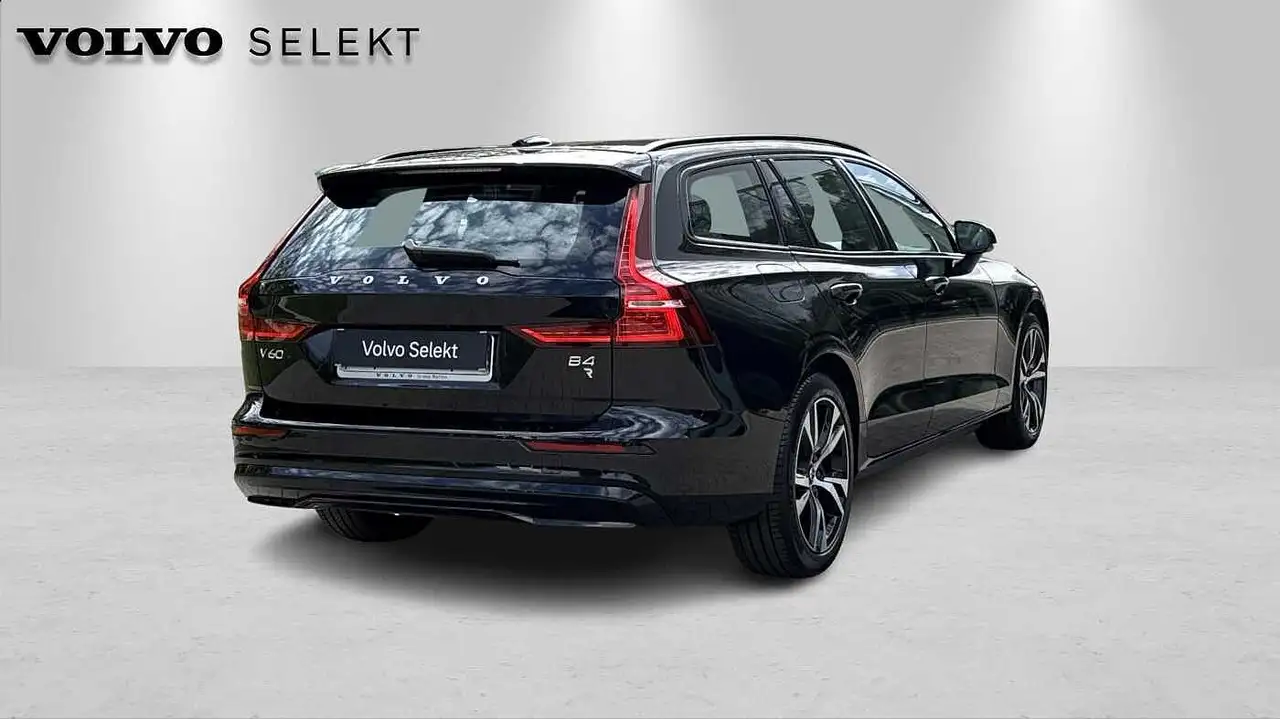 Volvo V60 5
