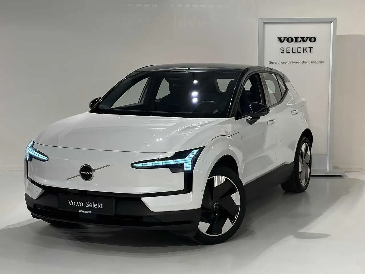 Volvo EX30 Ultra Extended Range