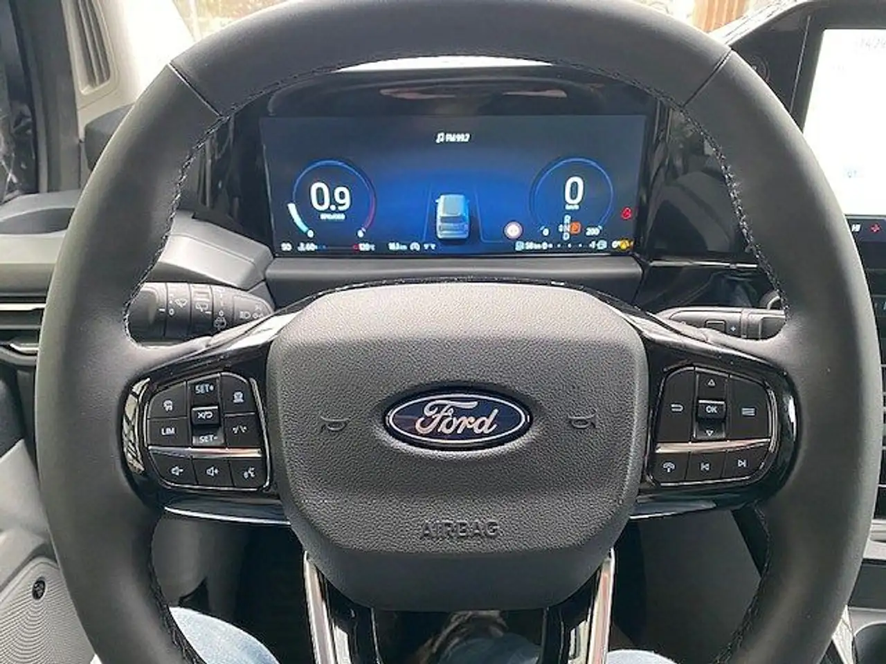 Ford Tourneo 14