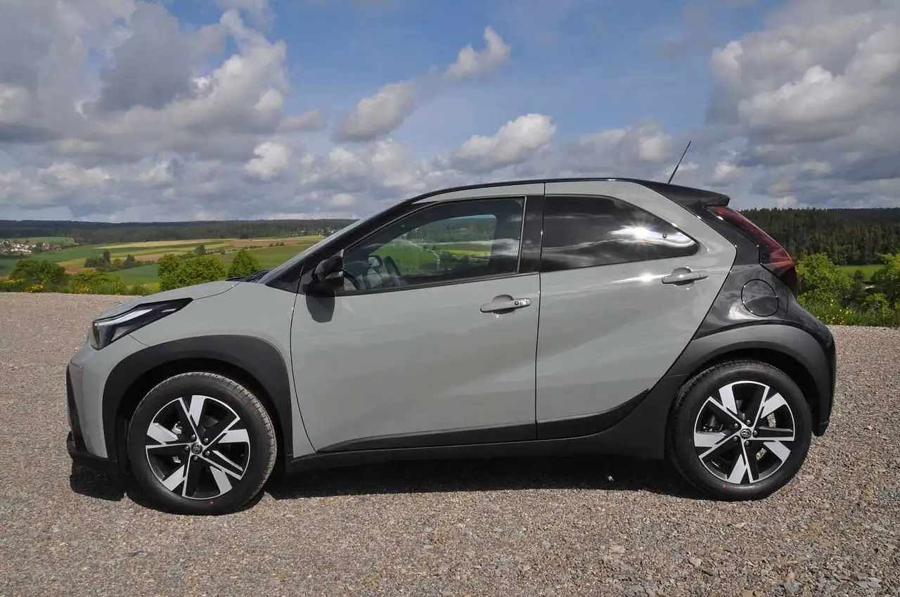 Toyota Aygo X 2