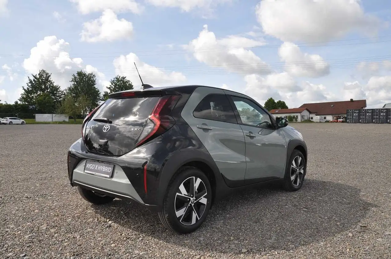 Toyota Aygo X 4