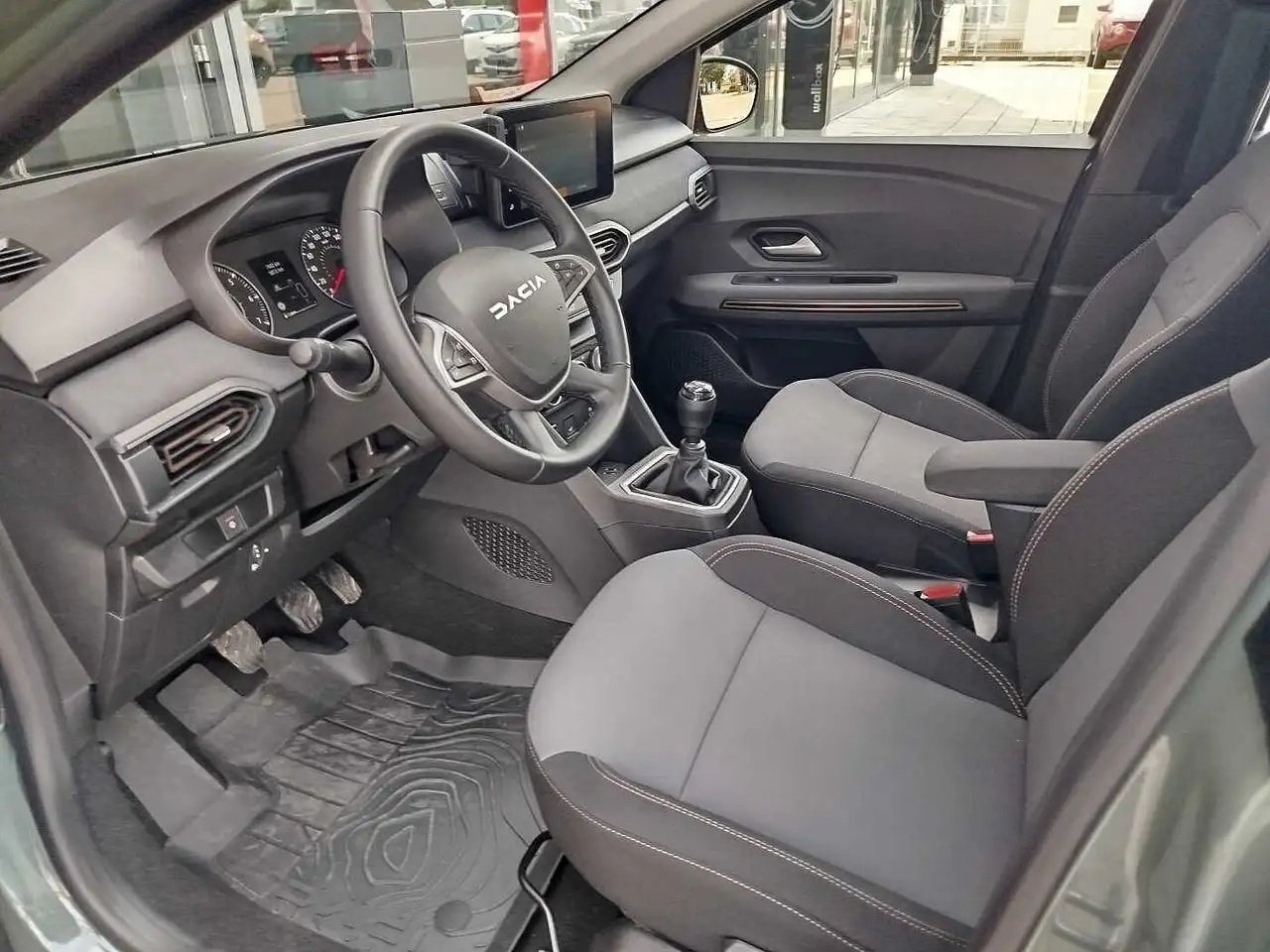 Dacia Sandero 9
