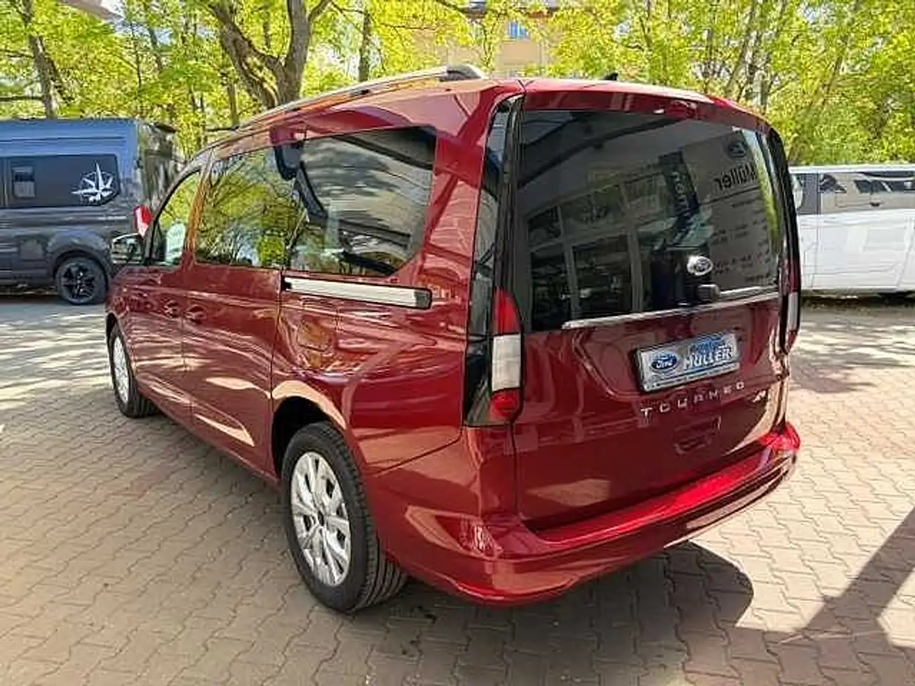 Ford Tourneo 7