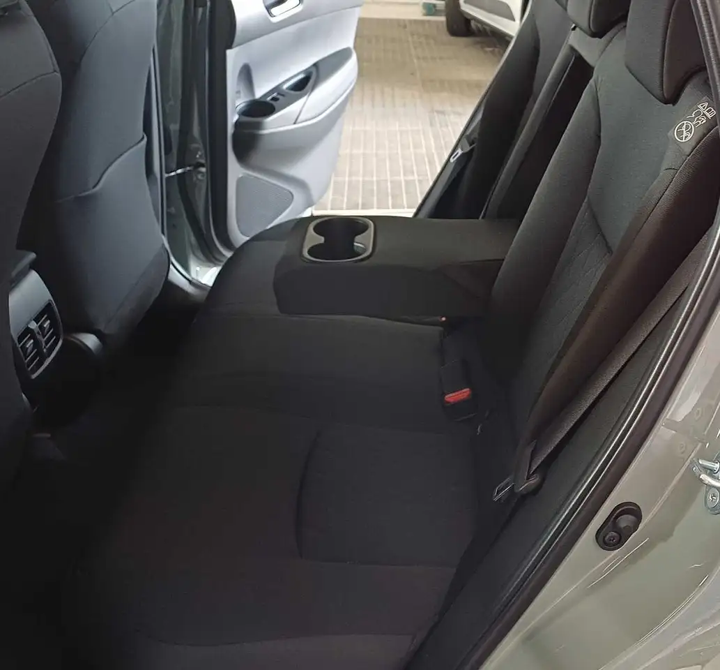Toyota Corolla 9