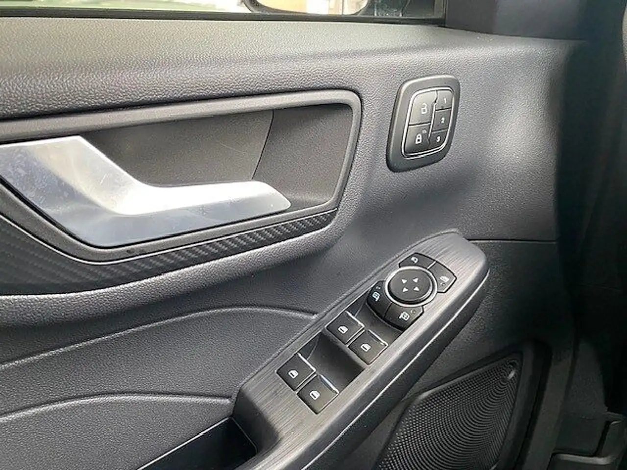 Ford Kuga 16