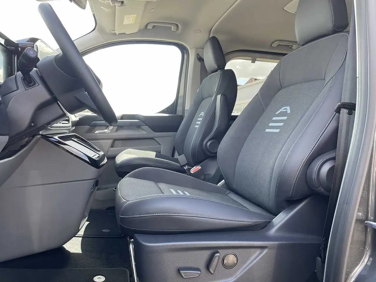 Ford Tourneo 7
