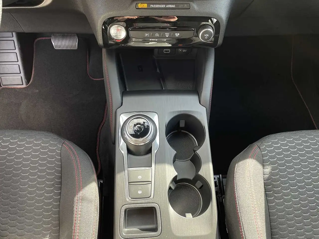 Ford Kuga 10
