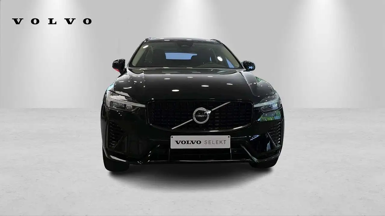 Volvo XC60 8