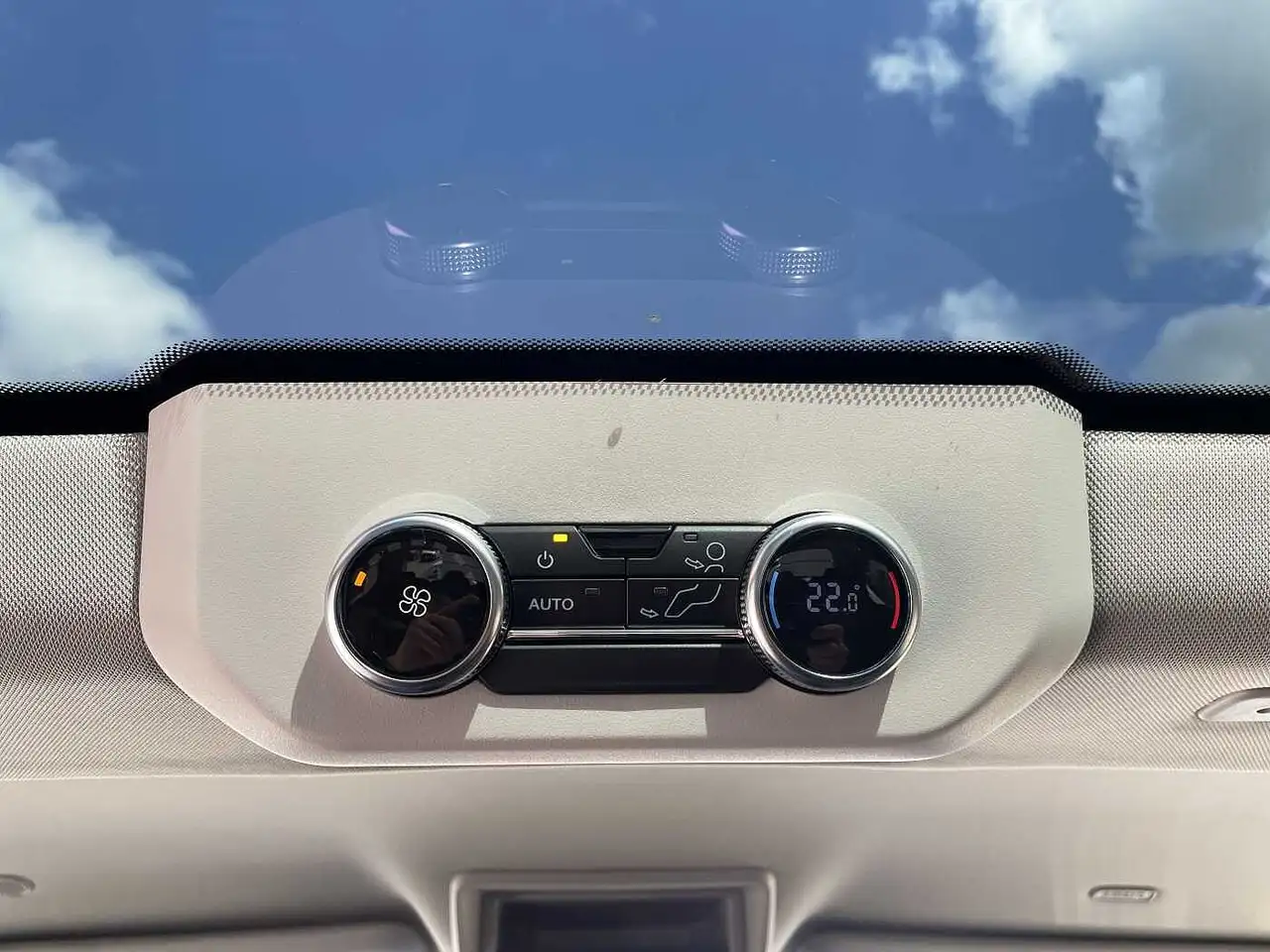 Ford Tourneo 9