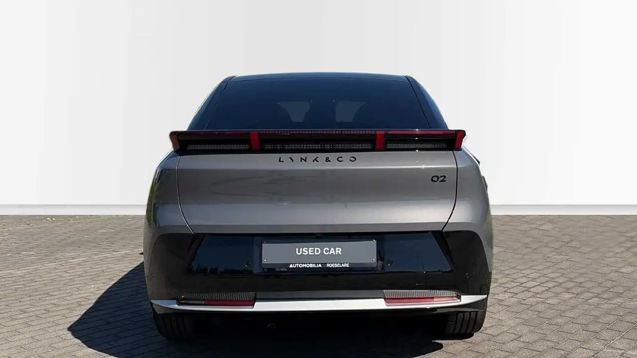 Lynk & Co 7