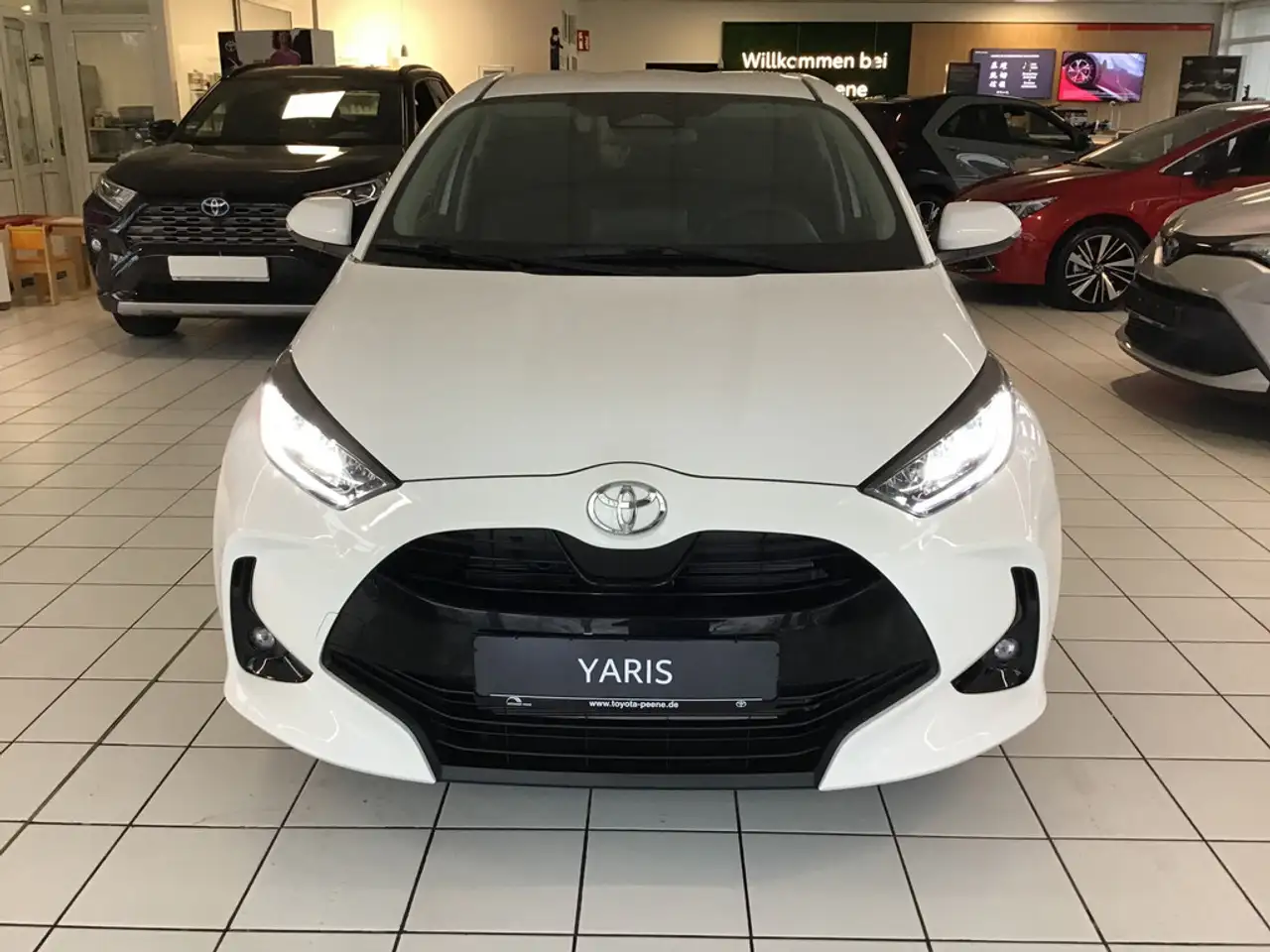Toyota Yaris 5