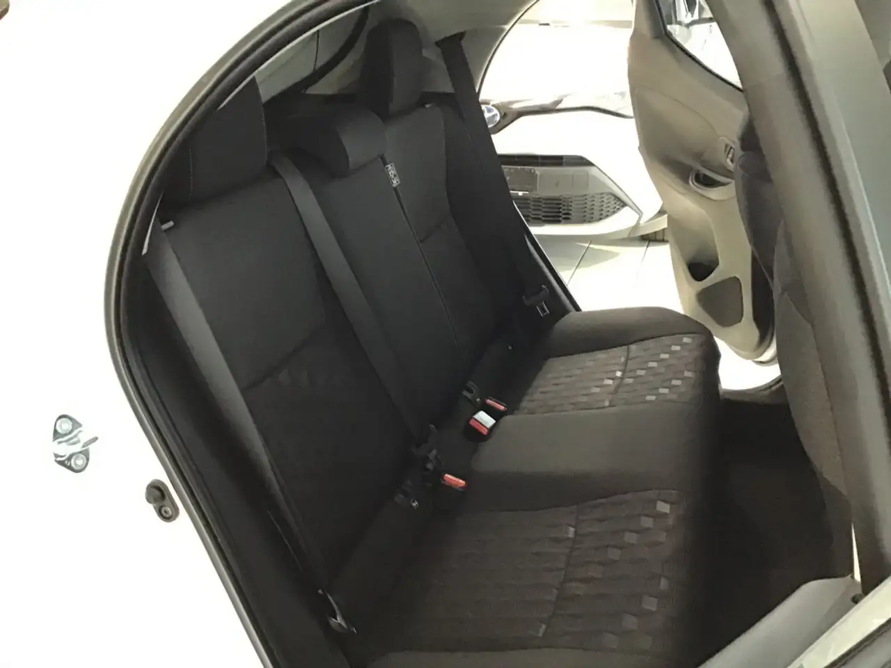 Toyota Yaris 8
