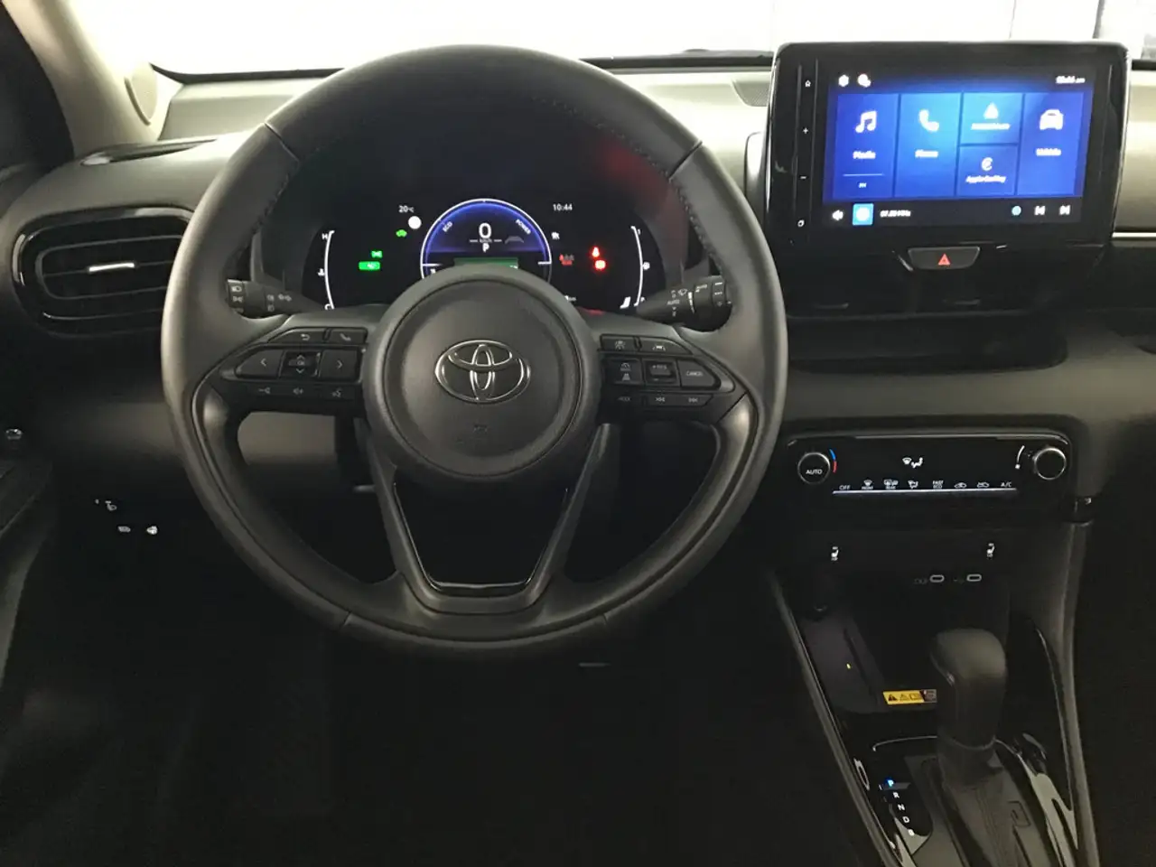 Toyota Yaris 10