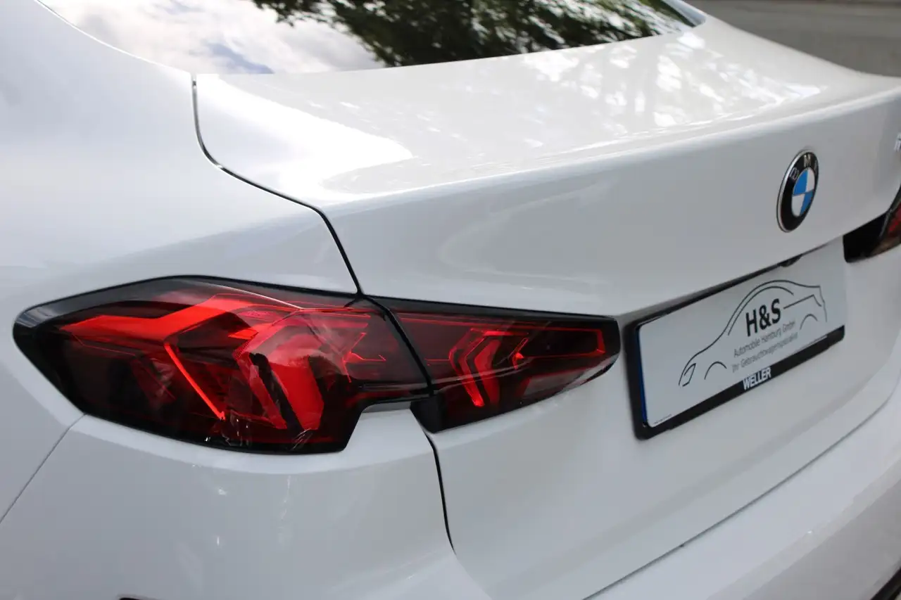 BMW 220 4